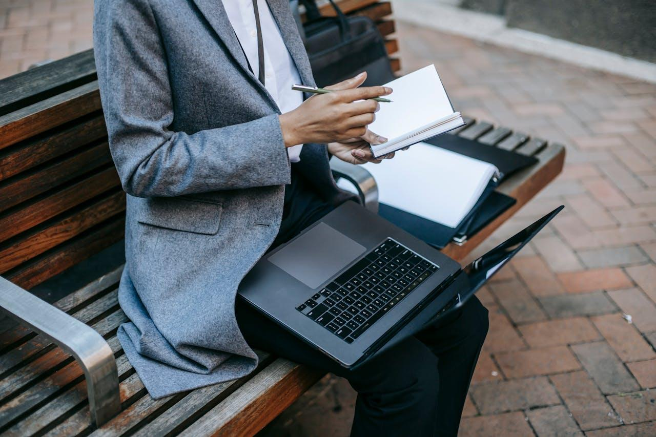 Mail de confirmation d’entretien : conseils et astuces pour réussir